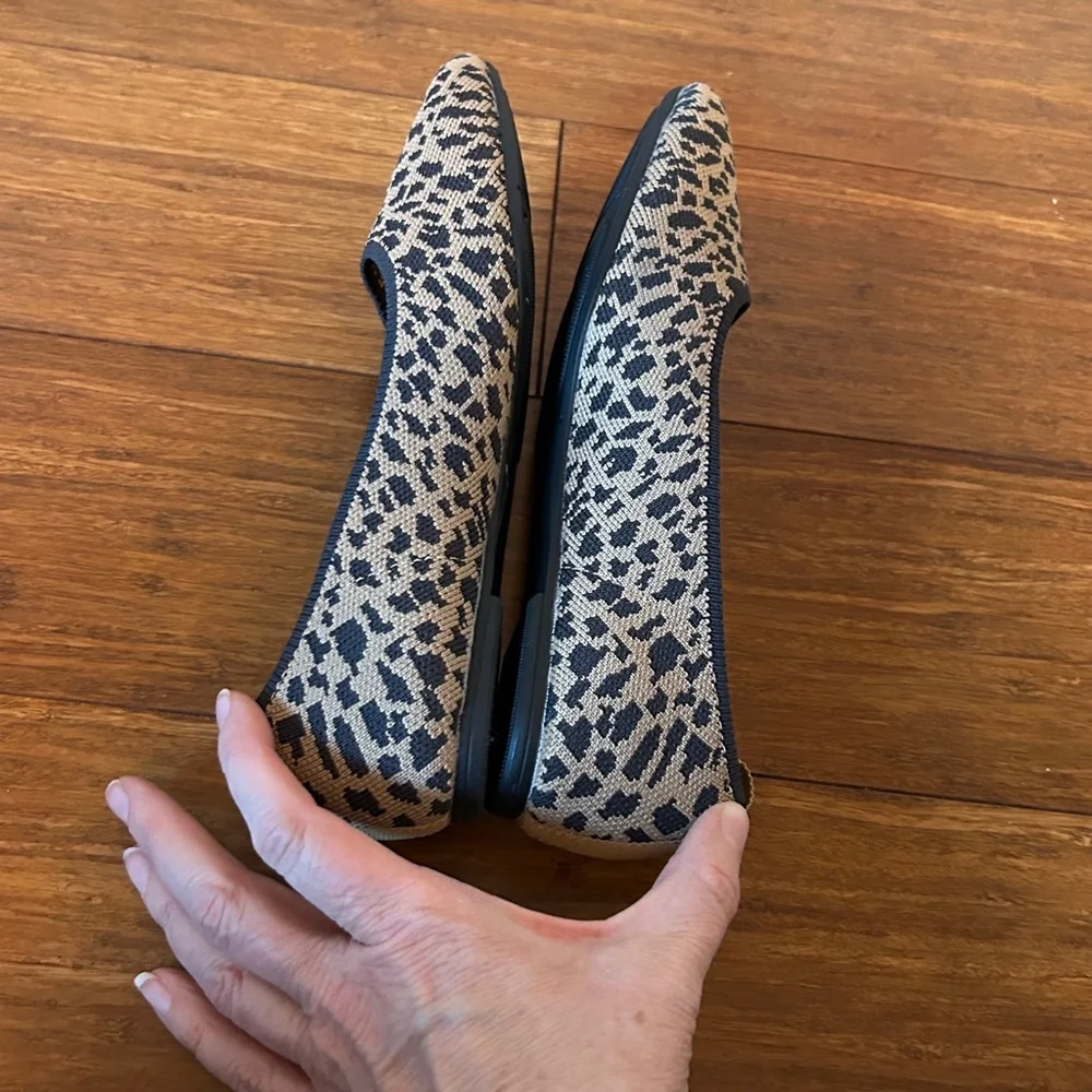 Breifola Memory Foam Flats, Size 7, Leopard Print